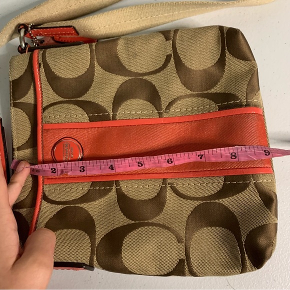 Coach Legacy Signature Swingpack Crossbody Bag And Wristlet - Picture 7 of 12